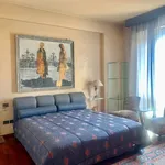 Rent 8 bedroom apartment of 220 m² in Firenze