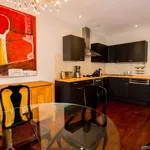 Huur 2 slaapkamer appartement van 95 m² in brussels