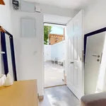 Alquilo 2 dormitorio casa de 64 m² en Madrid