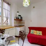 Rent 1 bedroom apartment of 27 m² in lyon