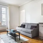 Appartement de 398 m² avec 1 chambre(s) en location à Paris