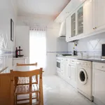 Rent 2 bedroom apartment in Costa da Caparica