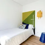 Rent 8 bedroom apartment in lisbon