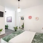 Alquilo 5 dormitorio apartamento de 168 m² en Madrid