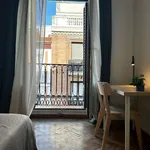 Rent a room of 130 m² in madrid