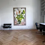 Rent 1 bedroom apartment of 92 m² in Frankfurt