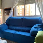 Rent a room of 120 m² in Murcia