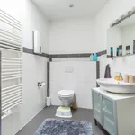 Rent 4 bedroom apartment of 170 m² in Düsseldorf