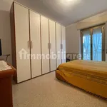 Rent 5 bedroom apartment of 85 m² in Pescara