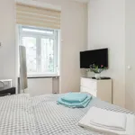 Rent 1 bedroom apartment of 18 m² in Frankfurt