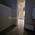 Rent 2 bedroom apartment of 90 m² in Vercelli