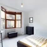 Rent 3 bedroom house in Brighton