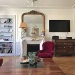 Appartement de 120 m² avec 5 chambre(s) en location à Paris