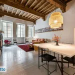 Rent 3 bedroom apartment of 140 m² in Florence