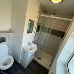 Rent 4 bedroom flat in West Midlands