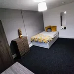 Rent 6 bedroom flat in Hull