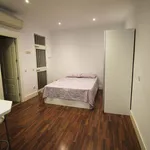 Rent 1 bedroom apartment of 30 m² in Madrid