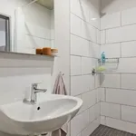 Rent 1 bedroom apartment in Johannesburg