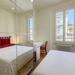 Rent 2 bedroom apartment of 100 m² in florence