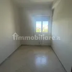 Rent 4 bedroom apartment of 130 m² in Andria