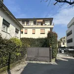 Rent 3 bedroom apartment of 100 m² in Padova