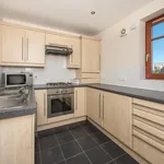 Rent 3 bedroom apartment in Edinburgh