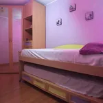 Rent a room of 110 m² in madrid