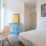 Rent a room of 72 m² in Lyon