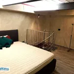 Affitto 2 camera appartamento di 63 m² in Genoa