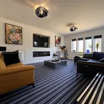 Rent 6 bedroom house in Rochdale