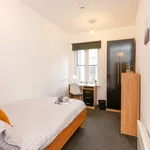 Rent 5 bedroom apartment in Leicester