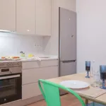 Rent a room of 130 m² in madrid