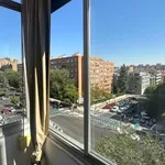 Rent a room of 140 m² in madrid