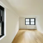 Rent 2 bedroom apartment in Manhattan