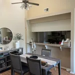 Rent a room in Escondido