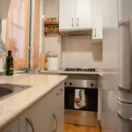 Rent a room of 70 m² in madrid