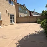 Rent 4 bedroom house of 206 m² in cerritos