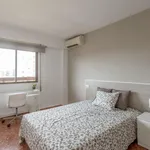 Alquilar 5 dormitorio apartamento en Valencia