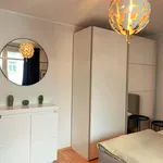 Rent a room of 80 m² in Frankfurt am Main