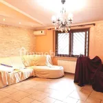 Rent 5 bedroom apartment of 139 m² in Rome