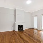 Rent 2 bedroom apartment in Melbourne