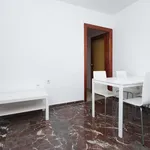 Rent a room of 130 m² in granada