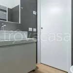 Rent 2 bedroom apartment of 61 m² in Milano