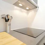 Rent 3 bedroom apartment of 70 m² in barcelona