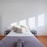 Rent 12 bedroom apartment in Lisbon