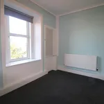 Rent 4 bedroom flat in Paisley