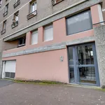 Appartement de 85 m² avec 5 chambre(s) en location à Cergy