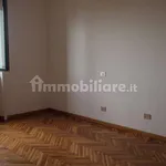 Rent 2 bedroom apartment of 58 m² in Milan