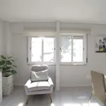 Rent 1 bedroom apartment of 200 m² in lisbon