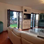 Rent 6 bedroom house of 500 m² in Anzio